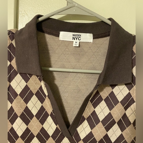 Madden NYC Women's Sleeveless V-Neck Polo Dress - Picture 3 of 4